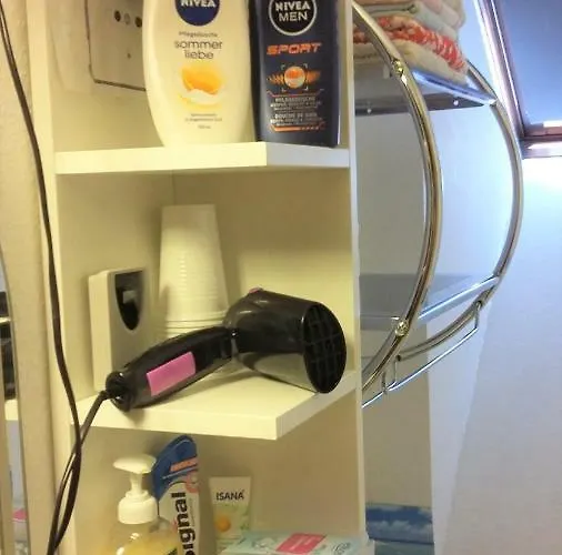 Zwei Ruhige, Private Gaestezimmer Nahe U-bahn