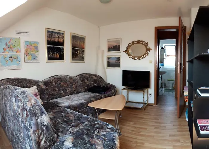民宿 Zwei Ruhige, Private Gaestezimmer Nahe U-bahn *