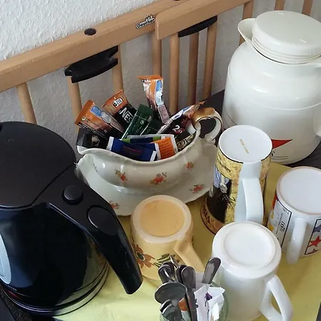 民宿 Zwei Ruhige, Private Gaestezimmer Nahe U-bahn