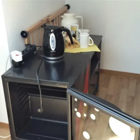Zwei Ruhige, Private Gaestezimmer Nahe U-bahn Accommodatie bij particulieren *
